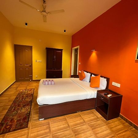 Munnar Blue Mist Bed and Breakfast Εξωτερικό φωτογραφία