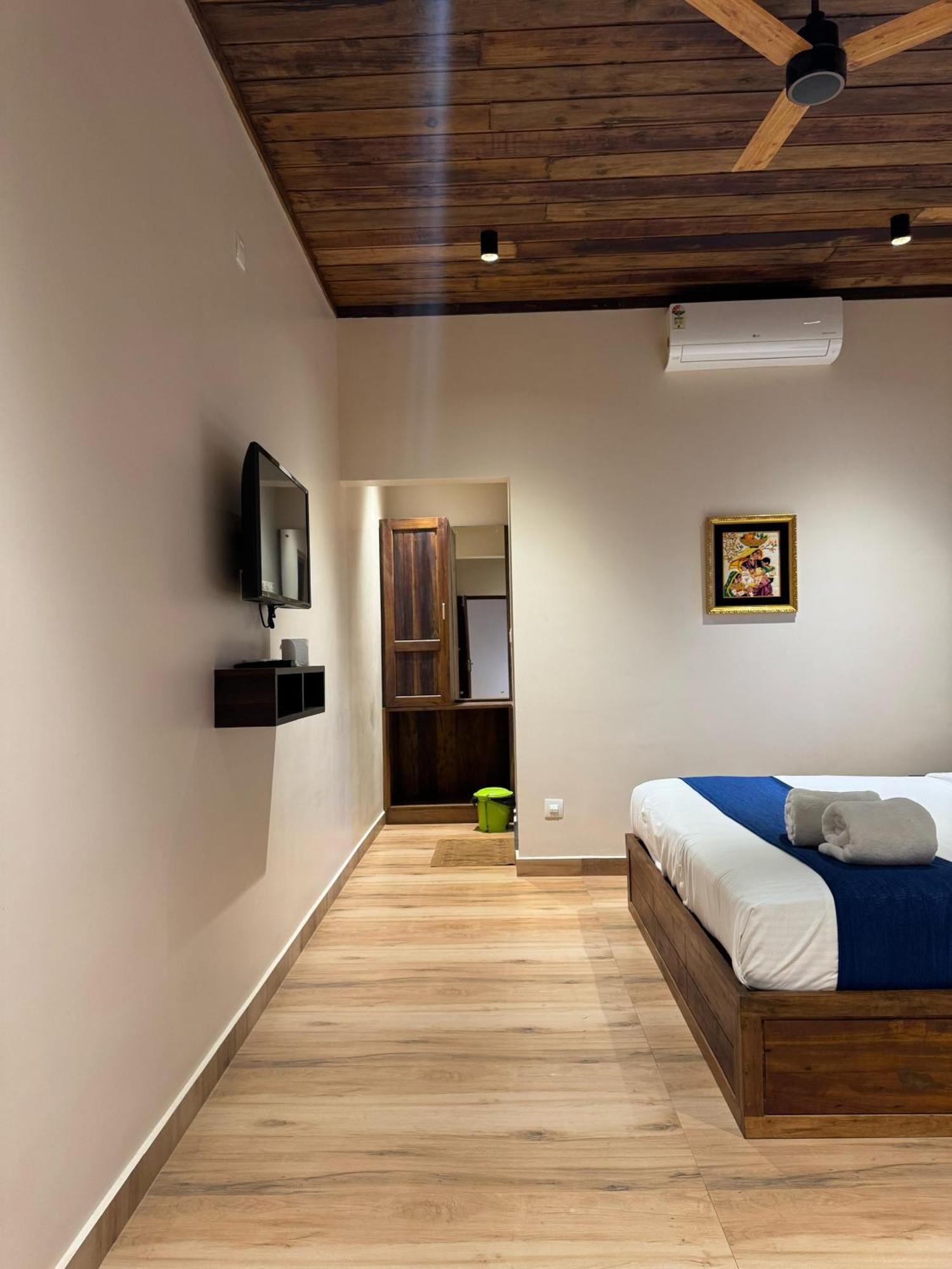 Munnar Blue Mist Bed and Breakfast Εξωτερικό φωτογραφία