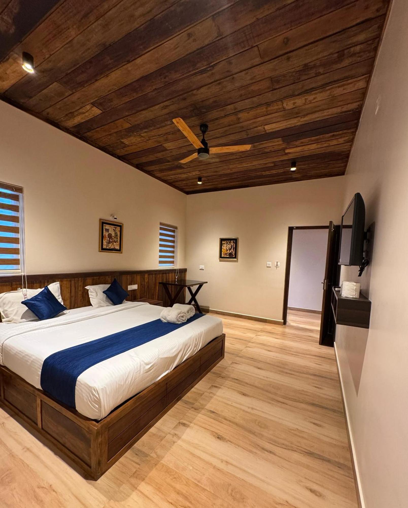 Munnar Blue Mist Bed and Breakfast Εξωτερικό φωτογραφία