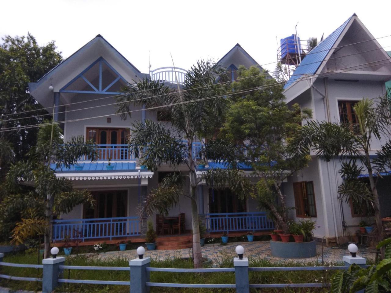 Munnar Blue Mist Bed and Breakfast Εξωτερικό φωτογραφία